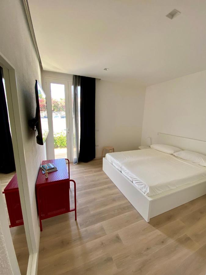 カリアリResidenza Acqva Di Mareアパートメント エクステリア 写真